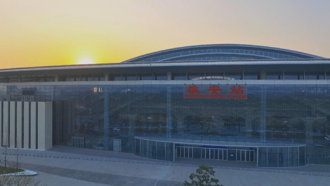 晨光熹微，童創(chuàng)未來(lái)