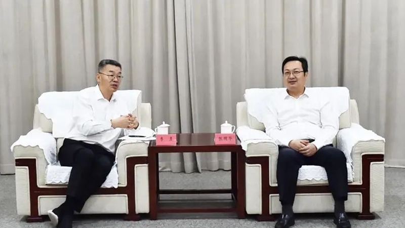 張國華與中國海洋石油集團總經理李勇一行舉行工作座談